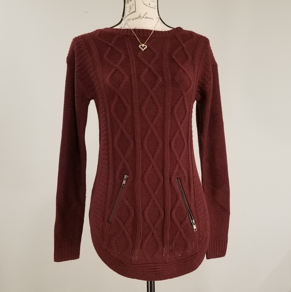 Cute burgundy pullover sweater faux zipper pocket